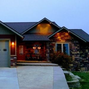 Meet your Posher, Jane